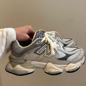 NEW BALANCE 9060